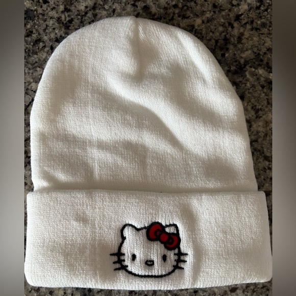 Hello Kitty Accessories - NWOT- Hello Kitty Embroidered knit hat